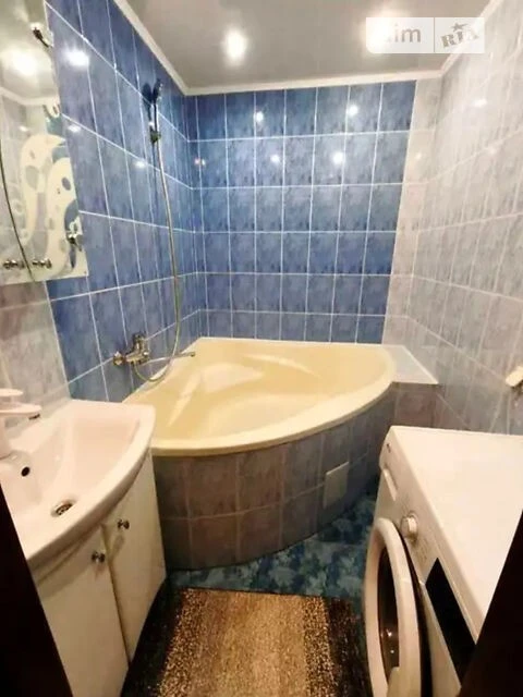 Продаж 3к квартири 73 кв. м на пров. Квітневий 12 • ID 34831