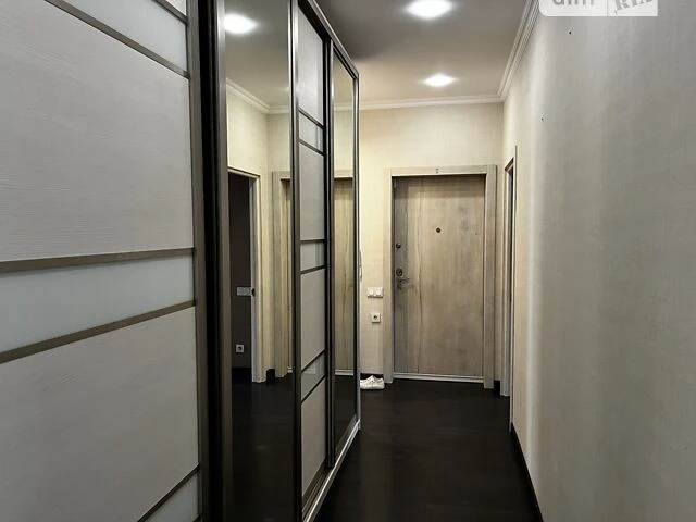 Продаж 3к квартири 83 кв. м на вул. Регенераторна 4 • ID 348