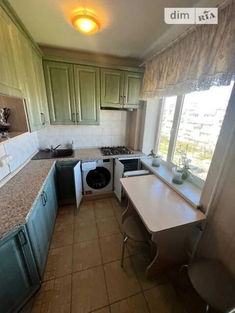 Продаж 3к квартири 60 кв. м на просп. Павла Тичини 21 • ID 3