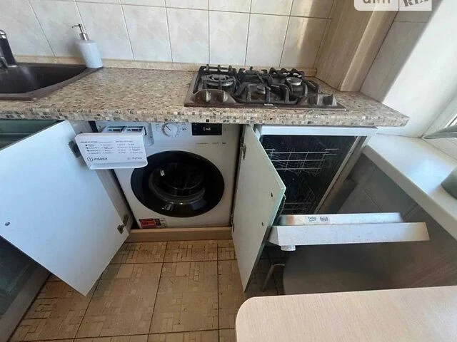 Продаж 3к квартири 60 кв. м на просп. Павла Тичини 21 • ID 3