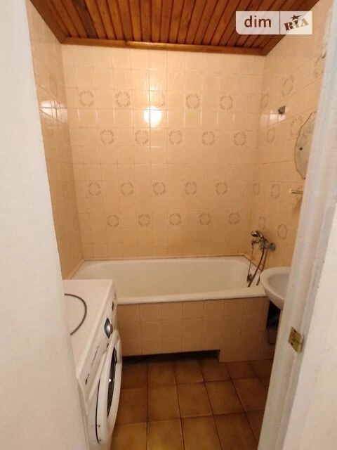 Продаж 3к квартири 72.4 кв. м на вул. Сержа Лифаря 9/61 • ID