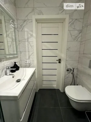 Продаж 1к квартири 34 кв. м на просп. Берестейський 67 • ID