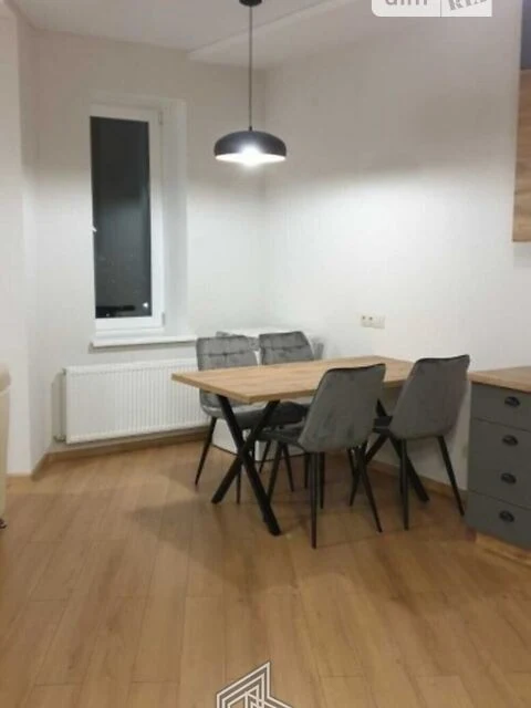 Продаж 1к квартири 54 кв. м на просп. Академіка Глушкова 9Г