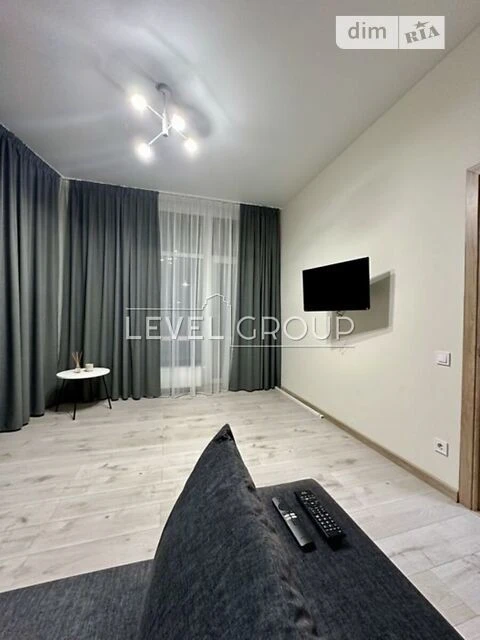 Продаж 2к квартири 75 кв. м на вул. Богатирська 32 • ID 3483