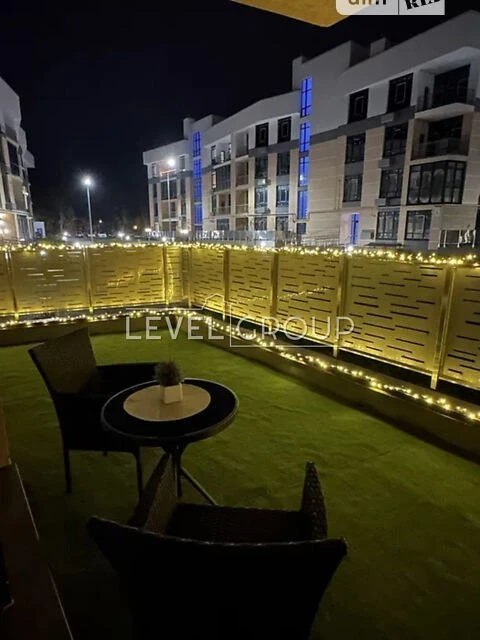 Продаж 2к квартири 75 кв. м на вул. Богатирська 32 • ID 3483