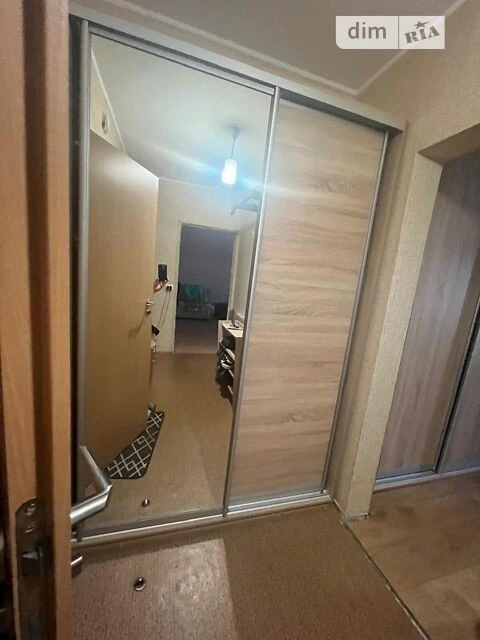 Продаж 1к квартири 42.9 кв. м на вул. Ревуцького 18 • ID 348
