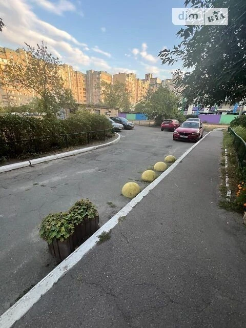 Продаж 1к квартири 42.9 кв. м на вул. Ревуцького 18 • ID 348
