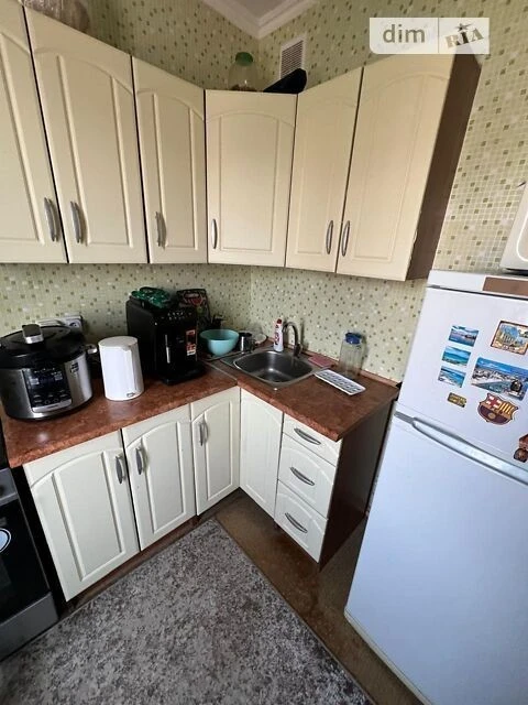 Продаж 1к квартири 42.9 кв. м на вул. Ревуцького 18 • ID 348