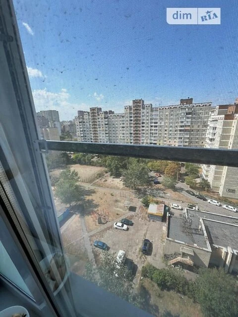 Продаж 1к квартири 42.9 кв. м на вул. Ревуцького 18 • ID 348