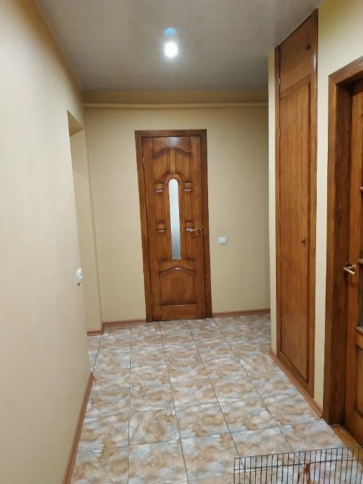 Продам 2-ком. квартиру в центре. Бульвар гвардейский.