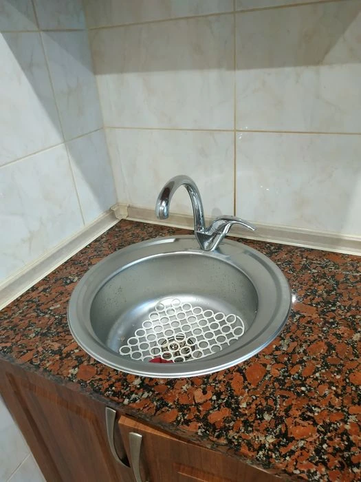 Продам 2-ком. квартиру в центре. Бульвар гвардейский.