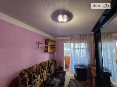 Здам в оренду кімнату на вул. Академіка Булаховського 30 дов