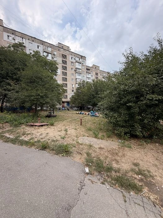 Продам приватизовану ділянку під гараж, 30 м² на Вокзальній