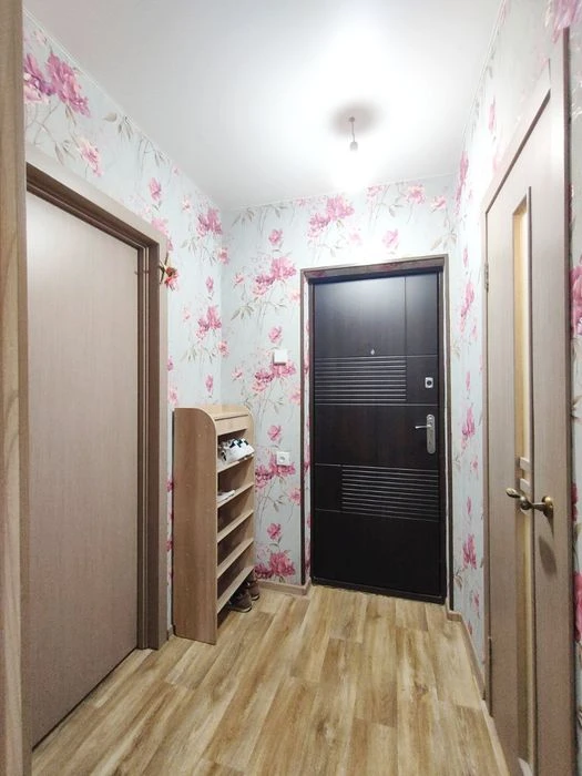 1-кімнатна квартира 35 м², 6/9, ремонт, бойлер, Космонавтів