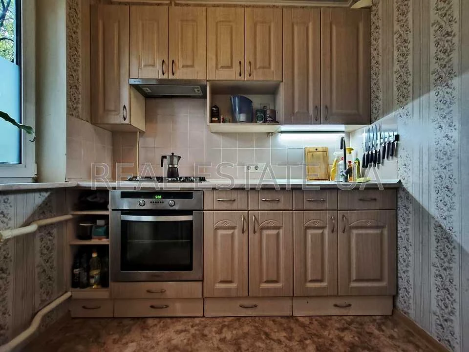 Квартира. Київ, Миколи Василенка вул.
