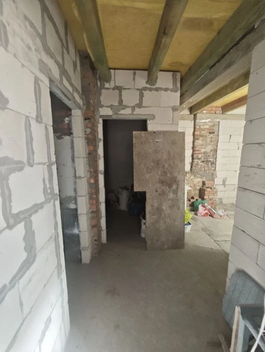 Продаж 6к квартири у Львові по вул Декарта