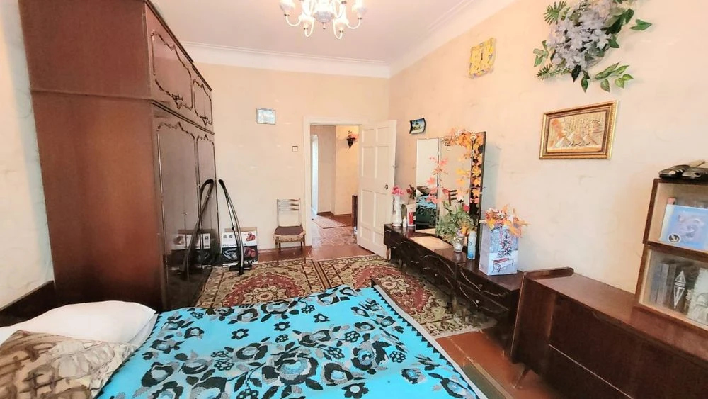 2к Сталінка. Металлургів. Окремі кімнати.
