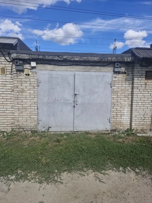 продам капитальный  гараж