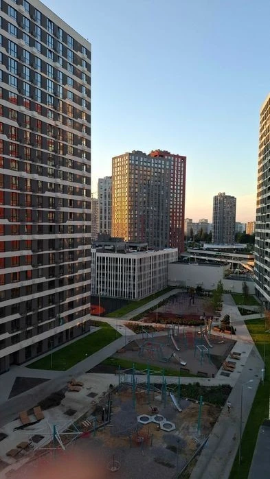 Продаж Квартири ЖК "Варшавський 3"