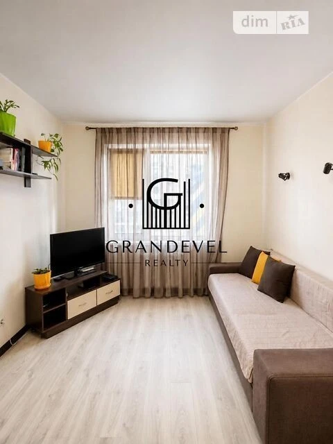 Sale of 1-room apartment 37 sq. m on Stetsenka Street 75B building 1 •