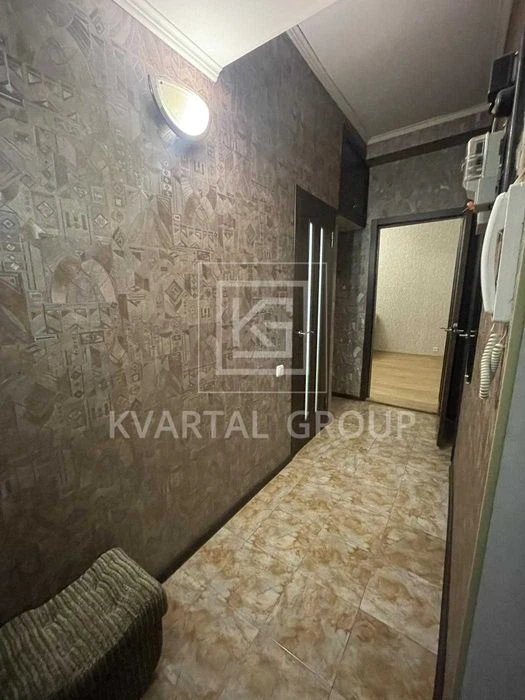 Продаж 1К квартири з ремонтом у Києві, Палац Україна! Мініма