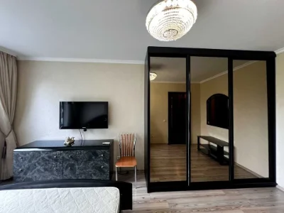 Квартира. Київ, Солом'янська вул., 41 к