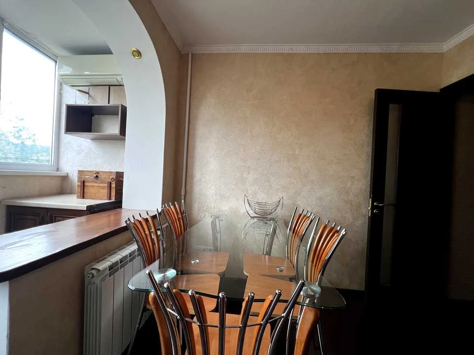 Квартира. Київ, Солом'янська вул., 41 к
