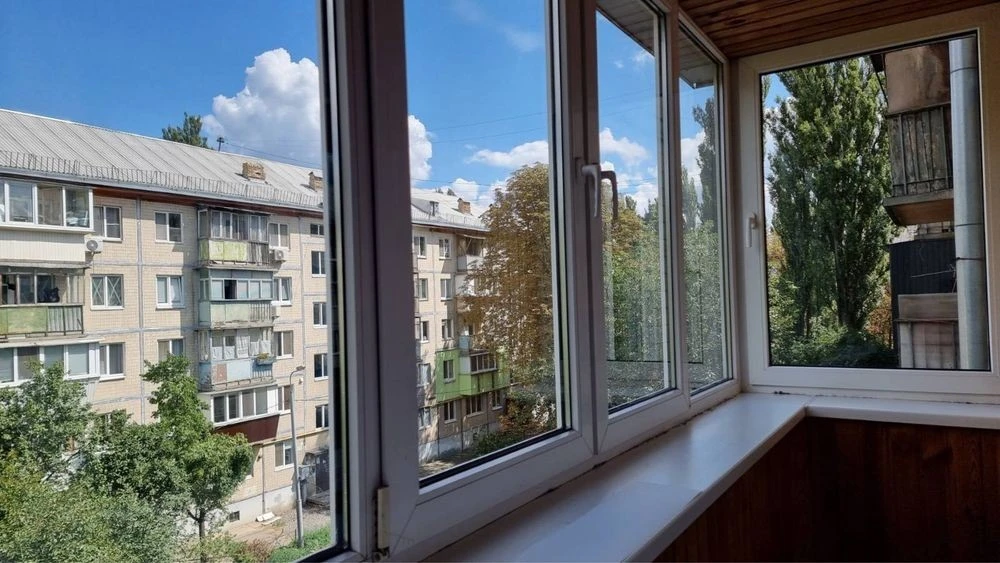 Однокімнатна квартира з ремонтом 31м2 Біля парку