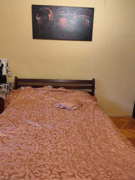 Продаж 3-кімнатної квартири в житловому стані