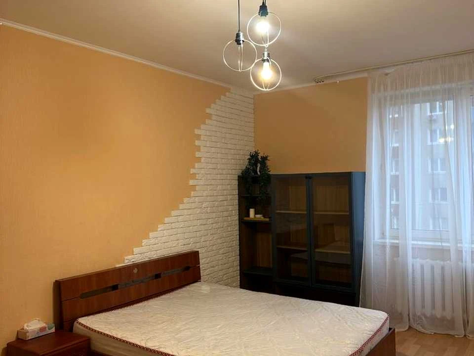 Квартира. Київ, Феодосійський пров.