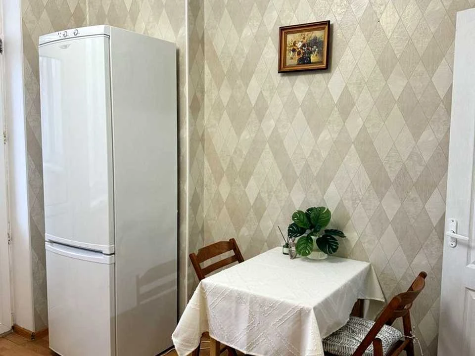 Квартира. Київ, Феодосійський пров.
