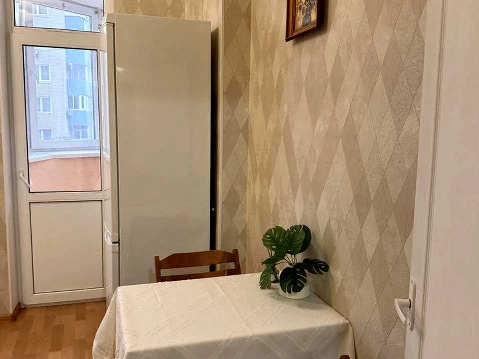 Квартира. Київ, Феодосійський пров.