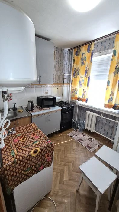 Продажа 1 кімн.квартири без комісії зі зручностями