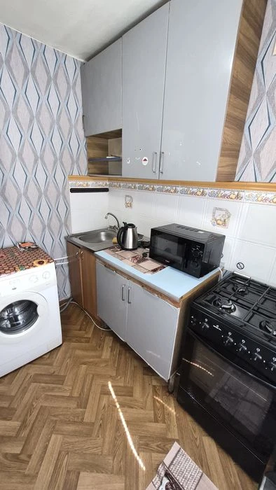 Продажа 1 кімн.квартири без комісії зі зручностями