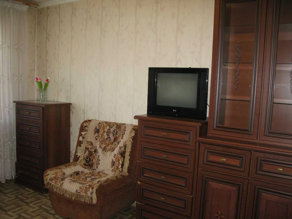 Продается 1-ая квартира, Дарницкий р-н, Новая Дарница, ул. Б