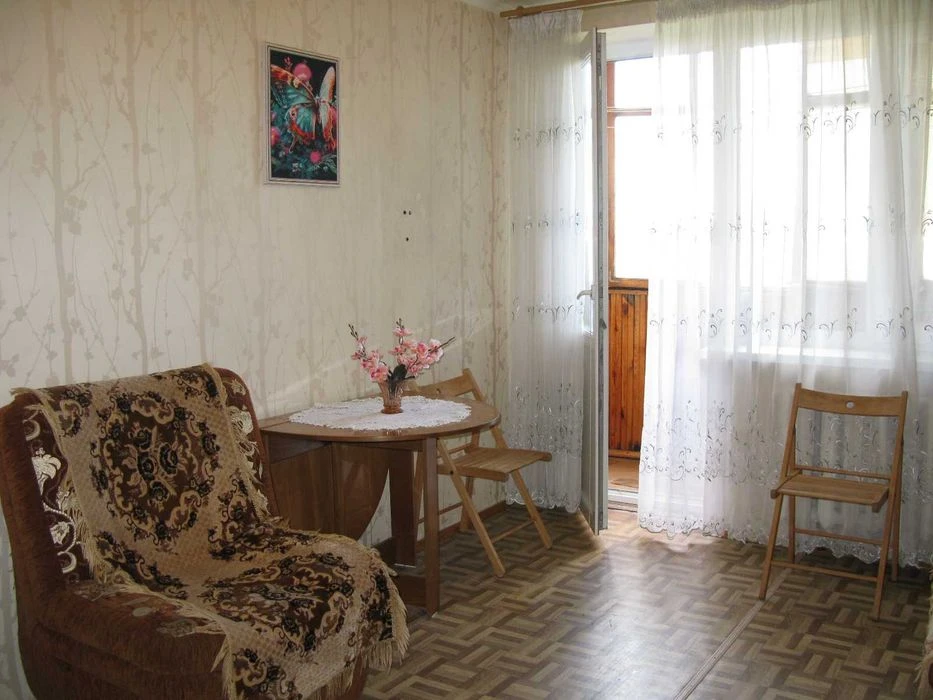 Продается 1-ая квартира, Дарницкий р-н, Новая Дарница, ул. Б