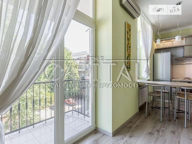 Sale of 3-room apartment 110 sq. m on Lyuteranska Street 21 • ID 346