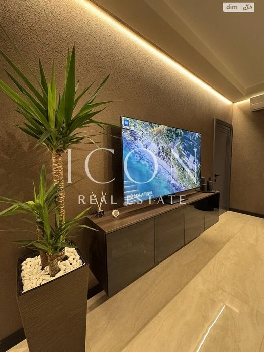 Продаж двоповерхового будинку  |132м²| біля Osocor Residence