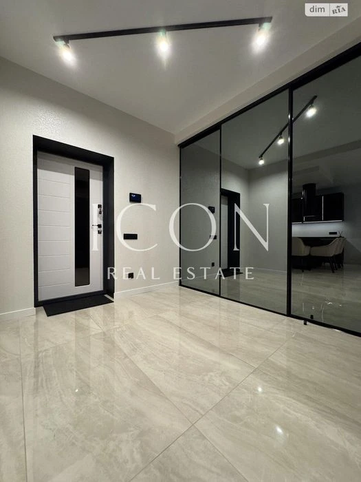 Продаж двоповерхового будинку  |132м²| біля Osocor Residence