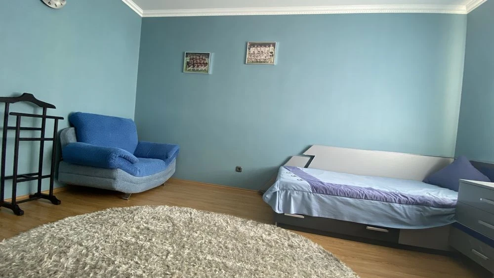 Продаж двохрівневої квартири в центрі Поділля
