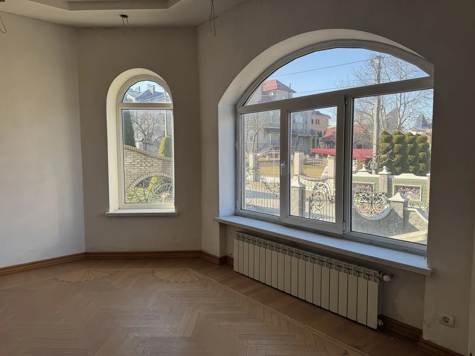 Продам будинок на приміський