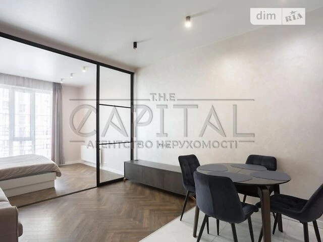 Urgent! Apartment for sale, Nova Angliya residential complex, Holosiivskyi district