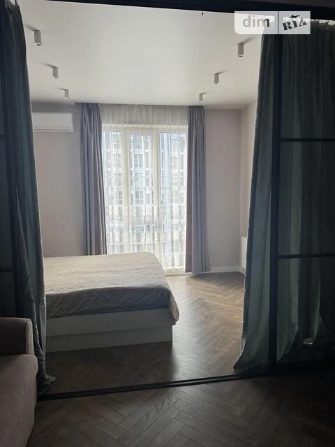 Urgent! Apartment for sale, Nova Angliya residential complex, Holosiivskyi district