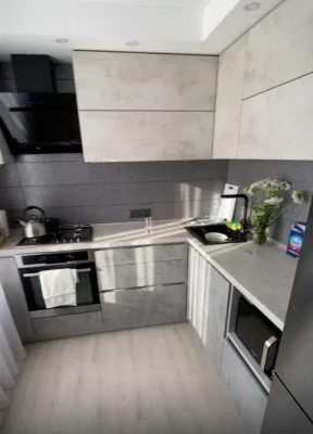 Продам 3х кім квартиру вул Світла Хортицький р-н