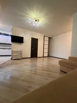 Продам 1к квартиру Позняки Ахматовой 22