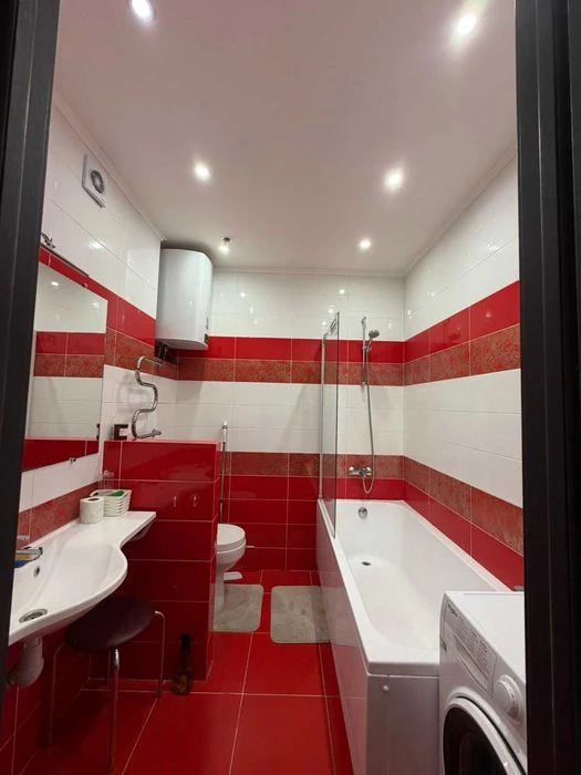 Продам 1к квартиру Позняки Ахматовой 22