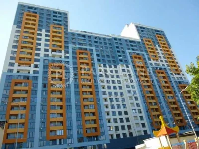 ТОП Оболонь Продам 1к квартиру з ремонтом Богатирська Генера