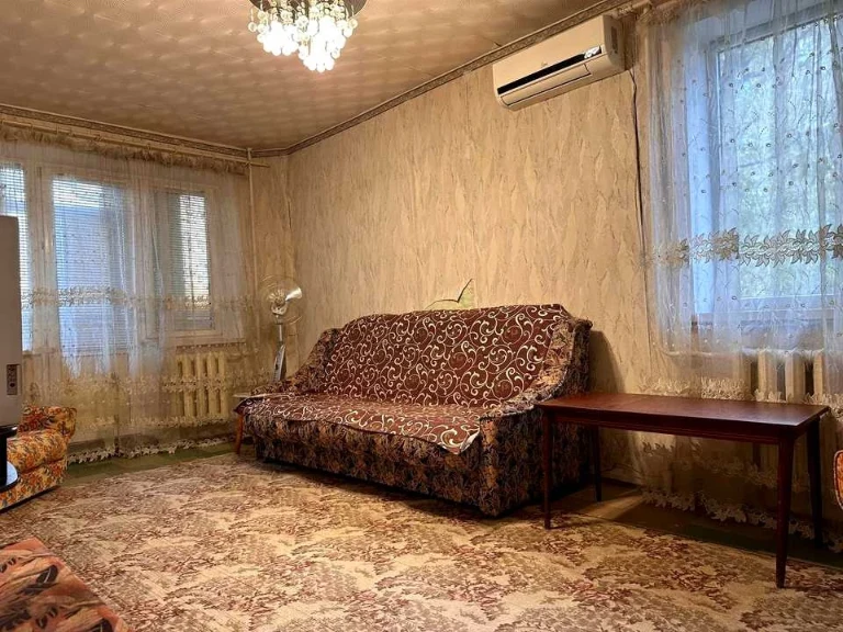 Квартира. Дніпро, Батумська вул.
