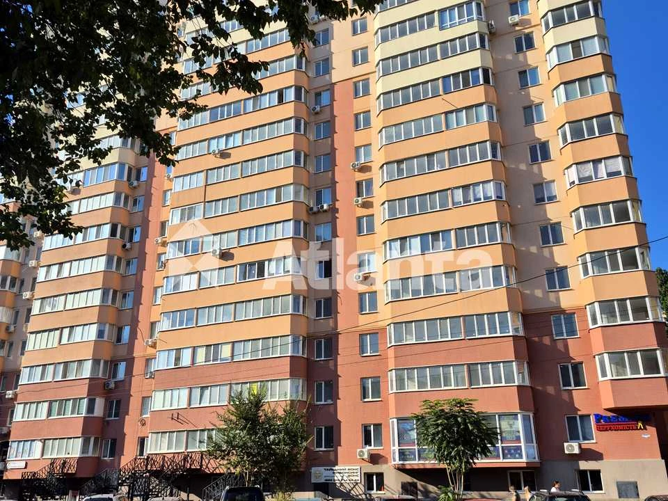 Квартира. Одеса, Євгена Чикаленка вул., (Будинок)