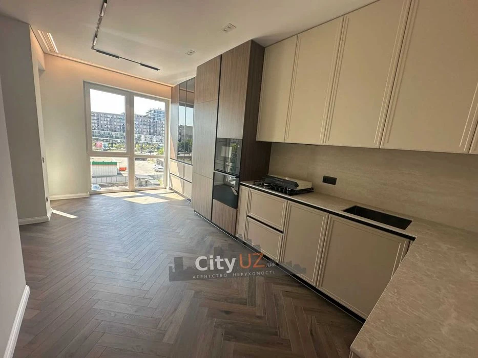 Сучасна 2-кімнатна квартира в Ужгороді